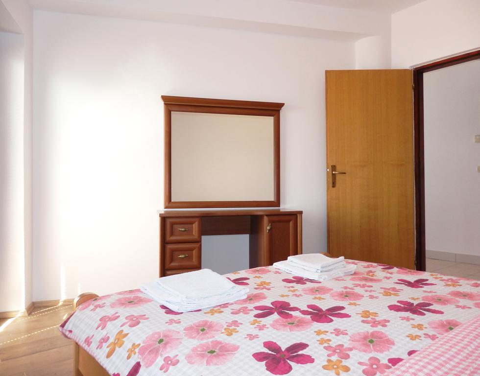 Apartments Idila Medolino Esterno foto